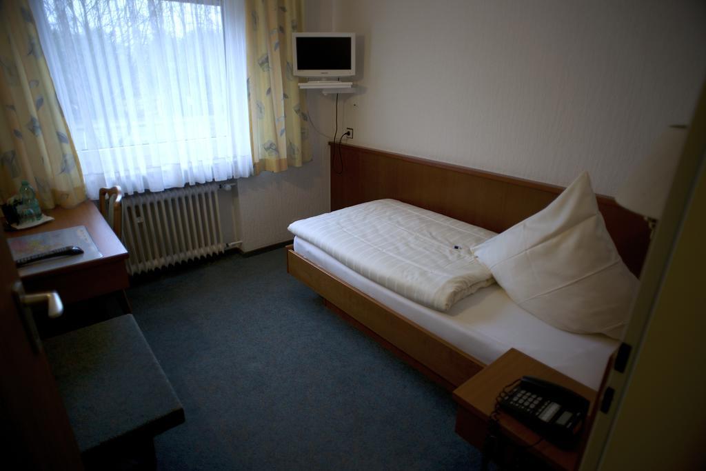 Hotel Marienhof Duesseldorf นอยส์ ภายนอก รูปภาพ